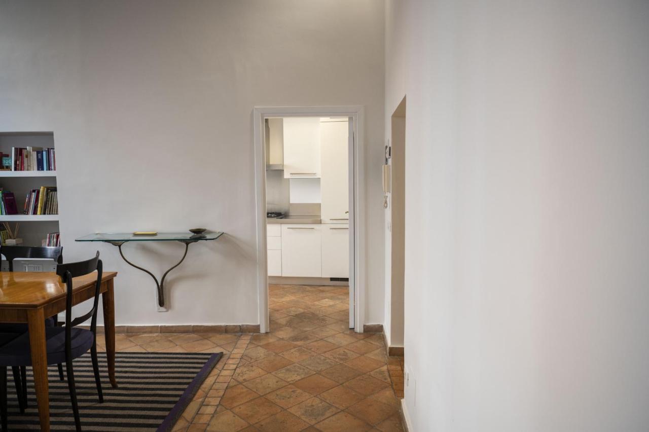 Artsy And Elegant Apartment Near Pantheon Rome Exterior photo