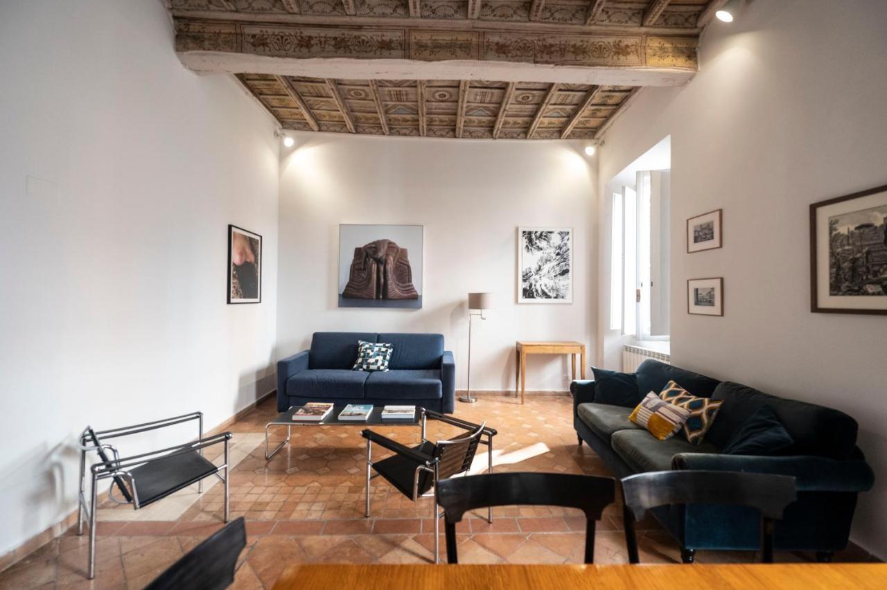 Artsy And Elegant Apartment Near Pantheon Rome Exterior photo